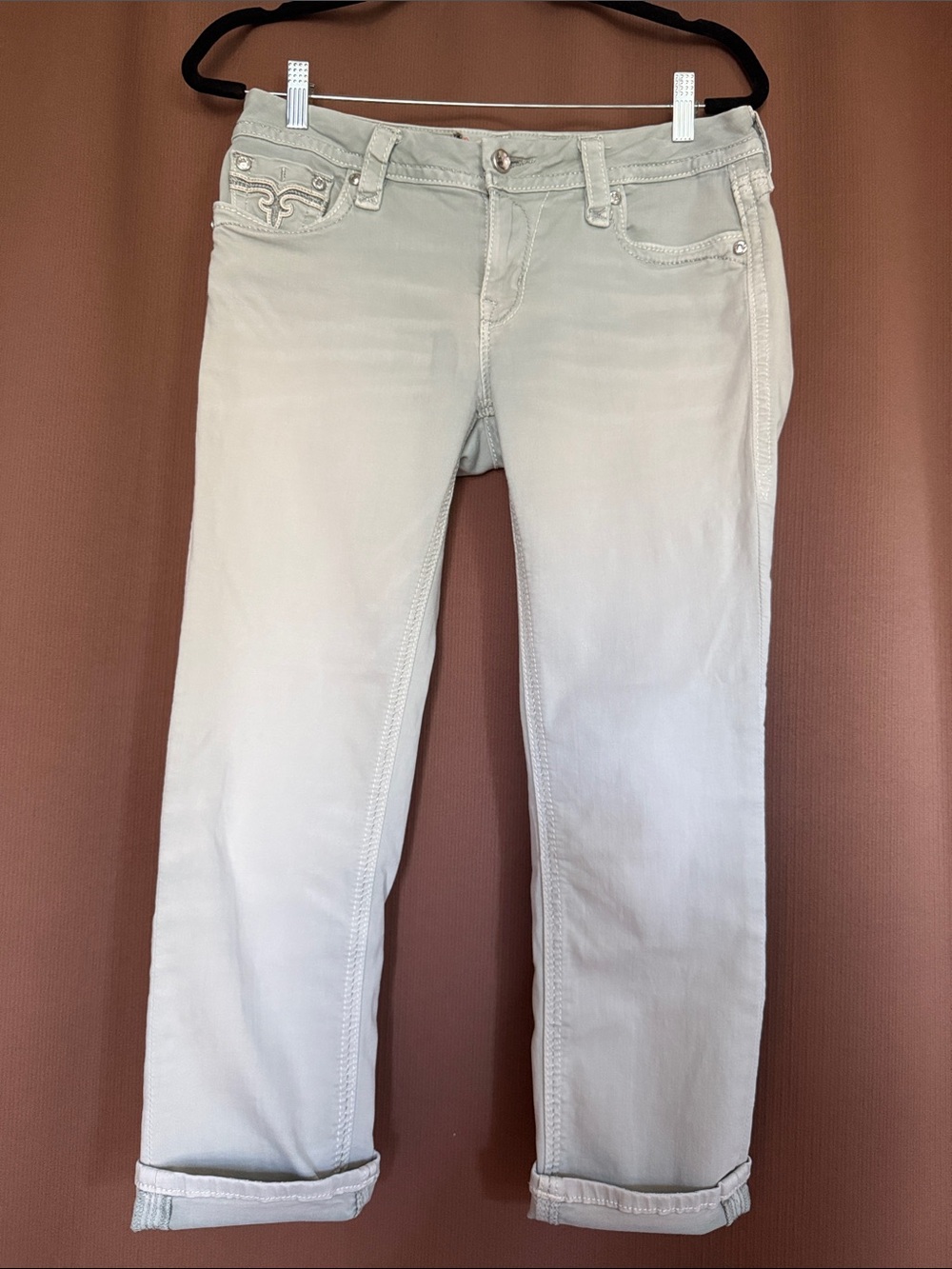 Rock Revival women’s Washed Denim Cropped Jeans